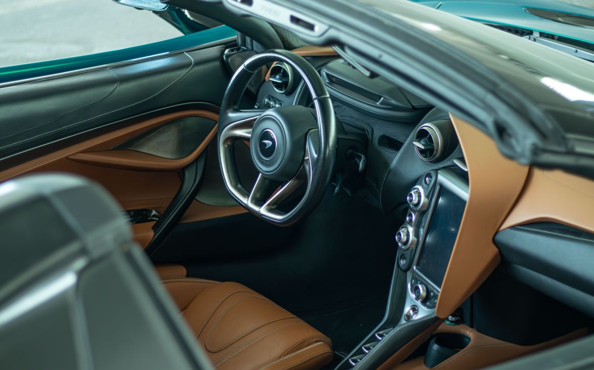 McLaren 720S - image 7