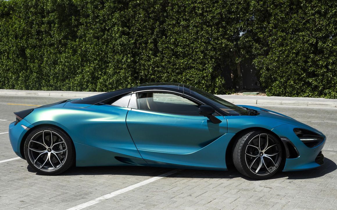 McLaren 720S - image 5