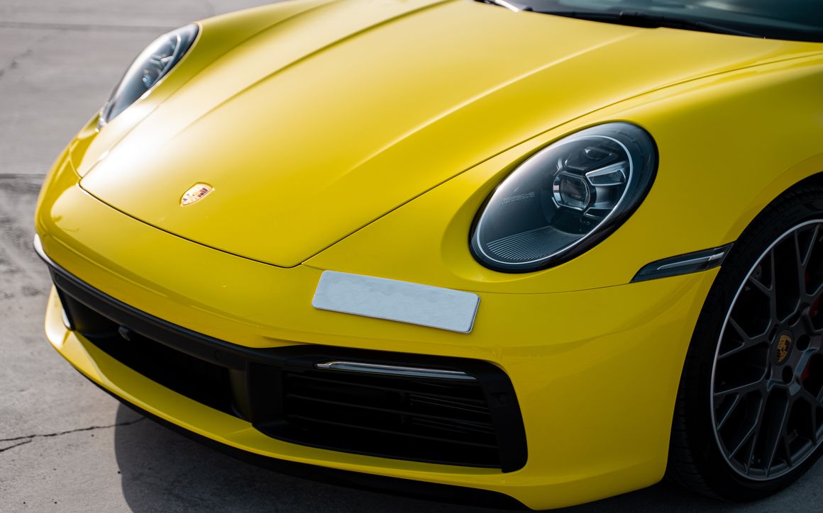 PORSCHE 911 TARGA 4S - image 5