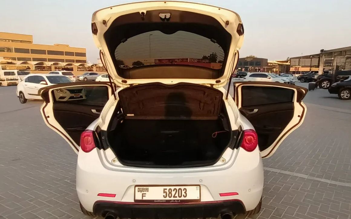 ALFA ROMEO GIULIETTA - image 10