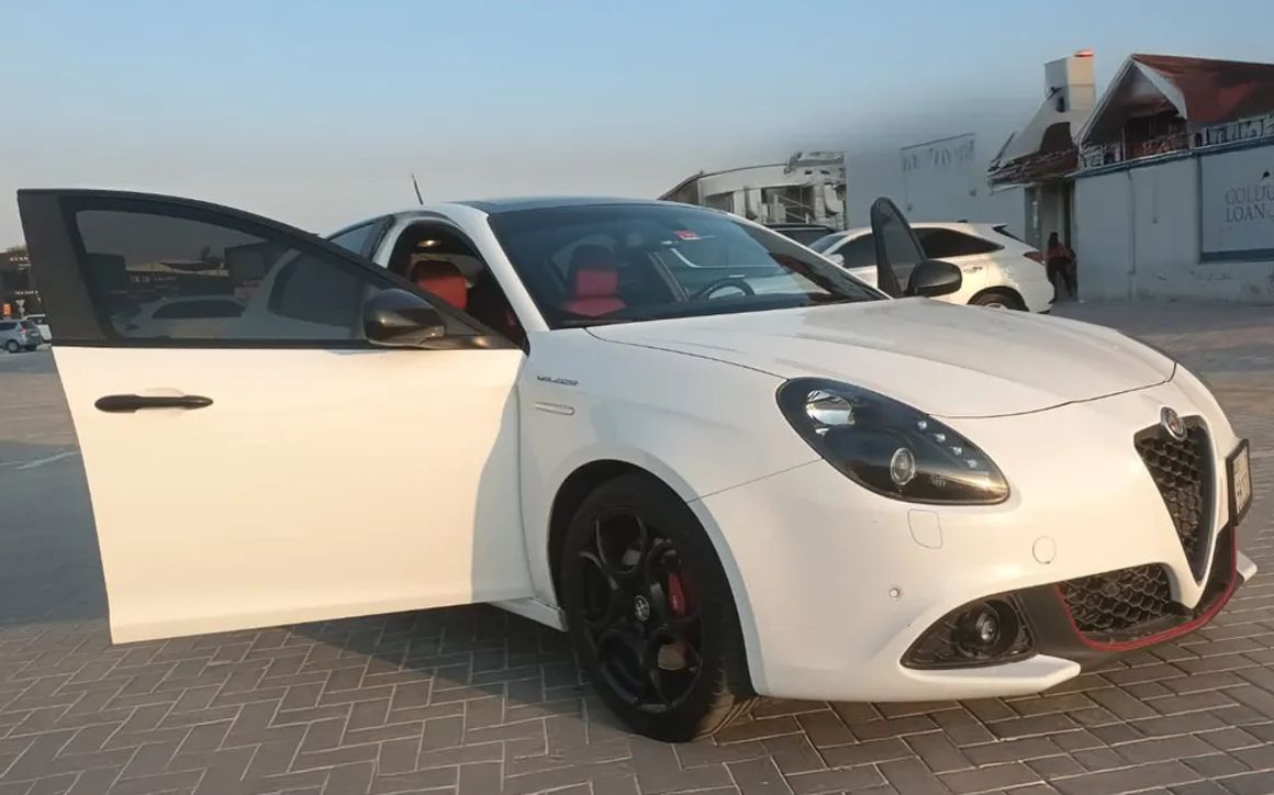 ALFA ROMEO GIULIETTA - image 4