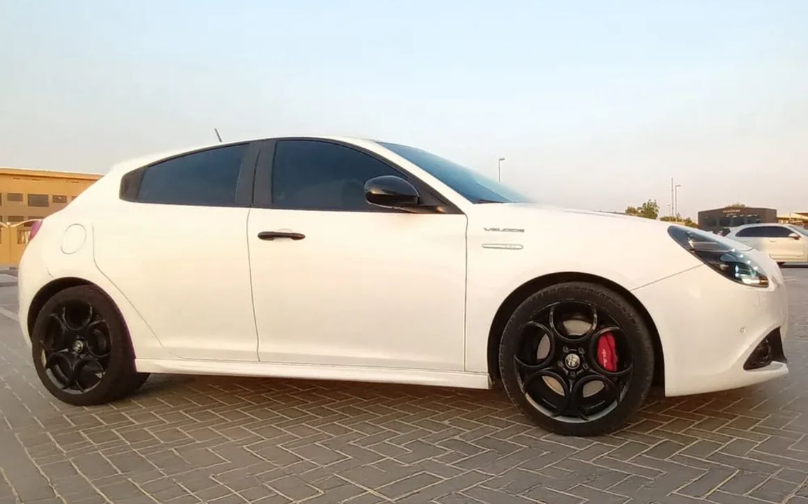 ALFA ROMEO GIULIETTA - image 5