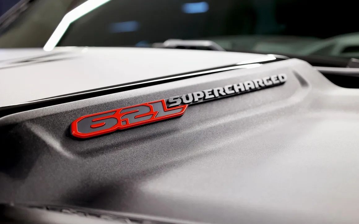 Dodge Ram - image 17