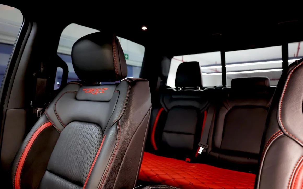 Dodge Ram - image 16