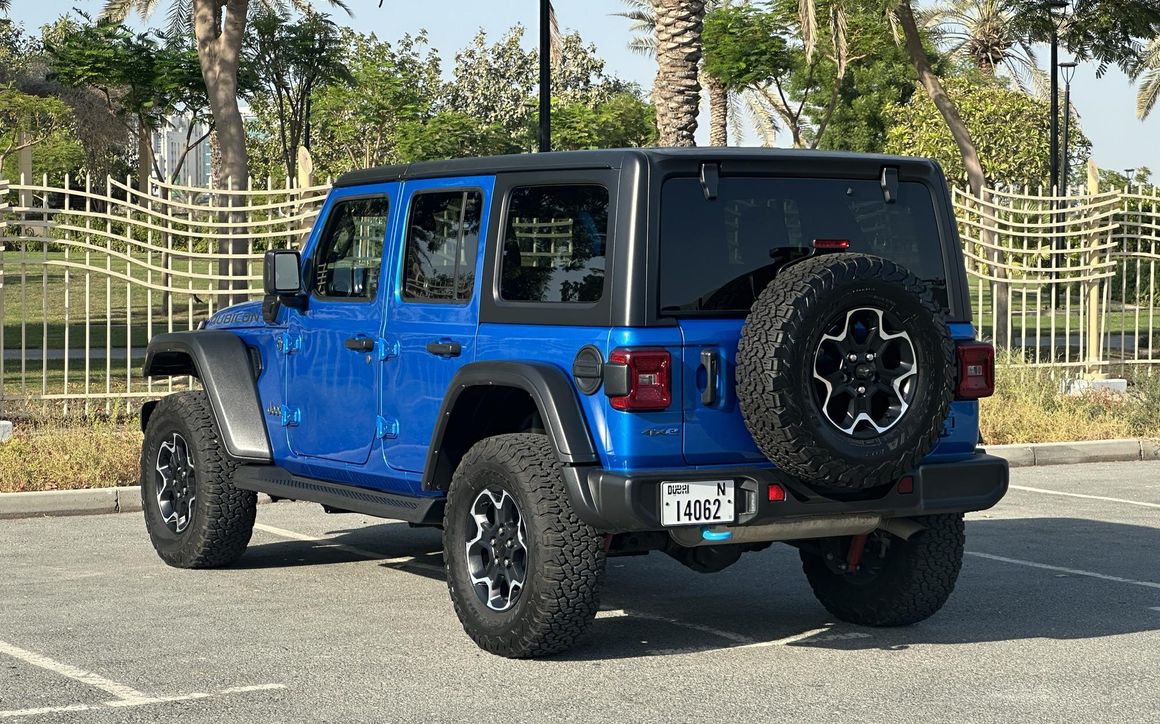Jeep Wrangler - image 6