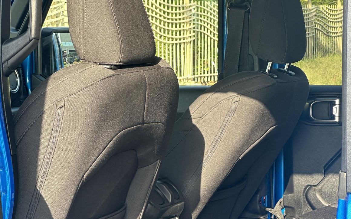 Jeep Wrangler - image 19