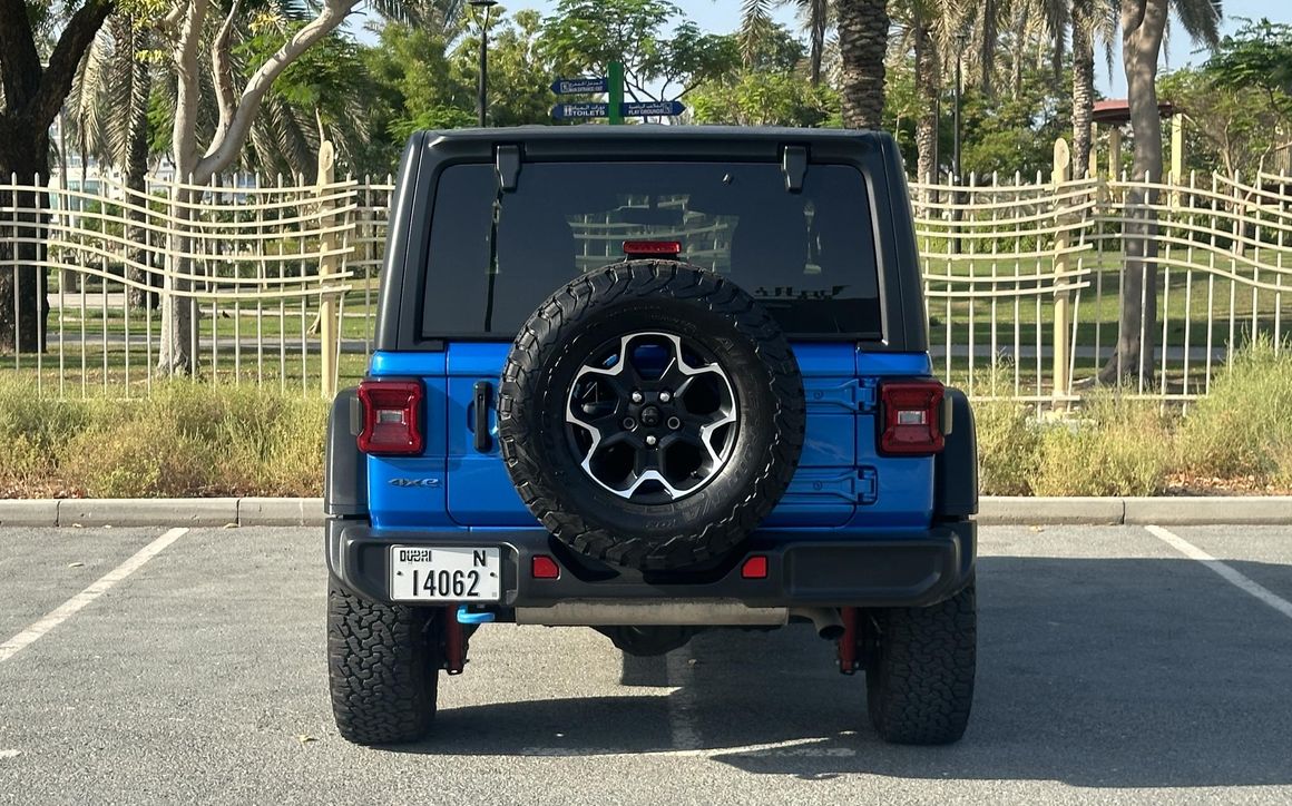 Jeep Wrangler - image 7