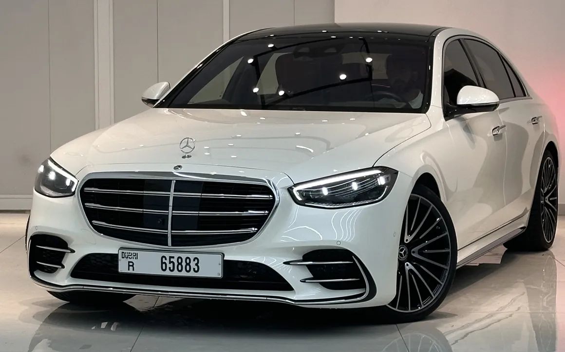 MERCEDES S580 V8 - image 1