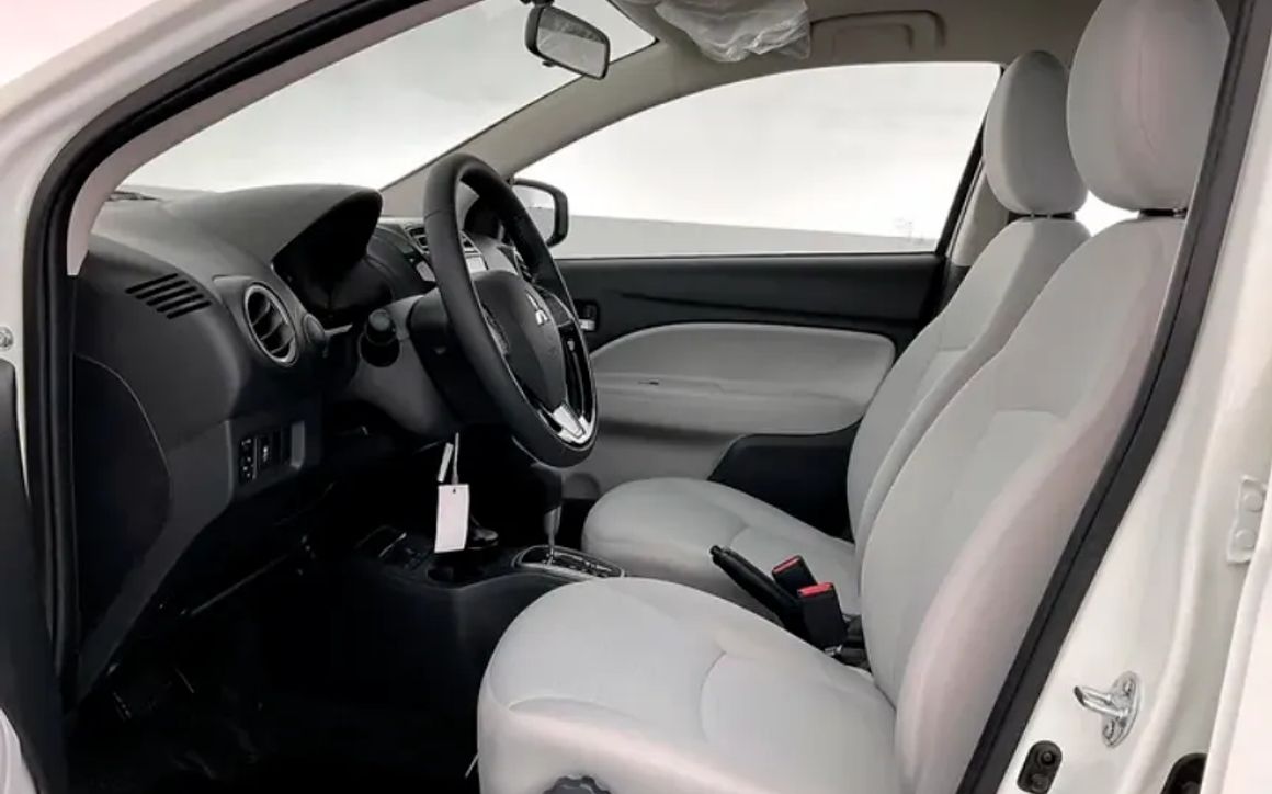 MITSUBISHI ATTRAGE - image 5