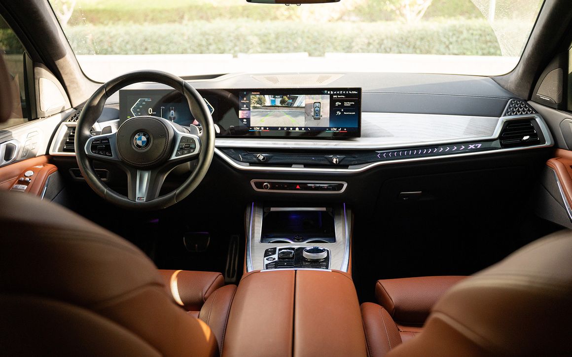BMW X7 - image 9