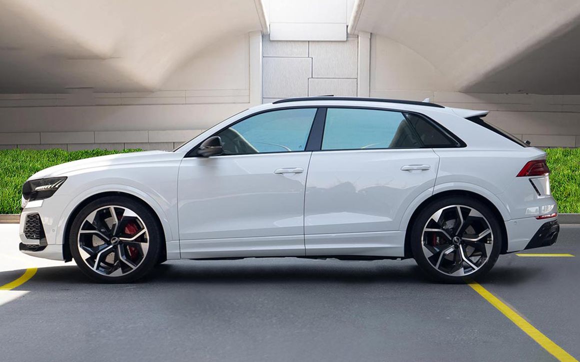 AUDI RS Q8 - image 2