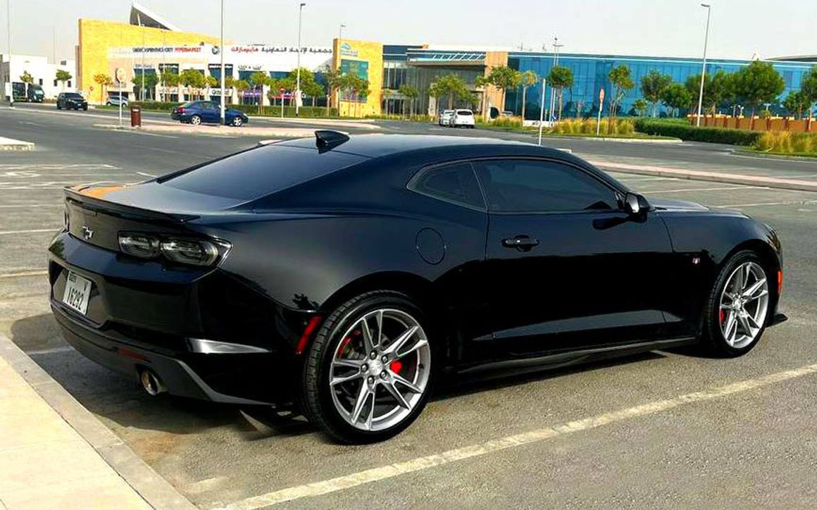 Chevrolet Camaro - image 6