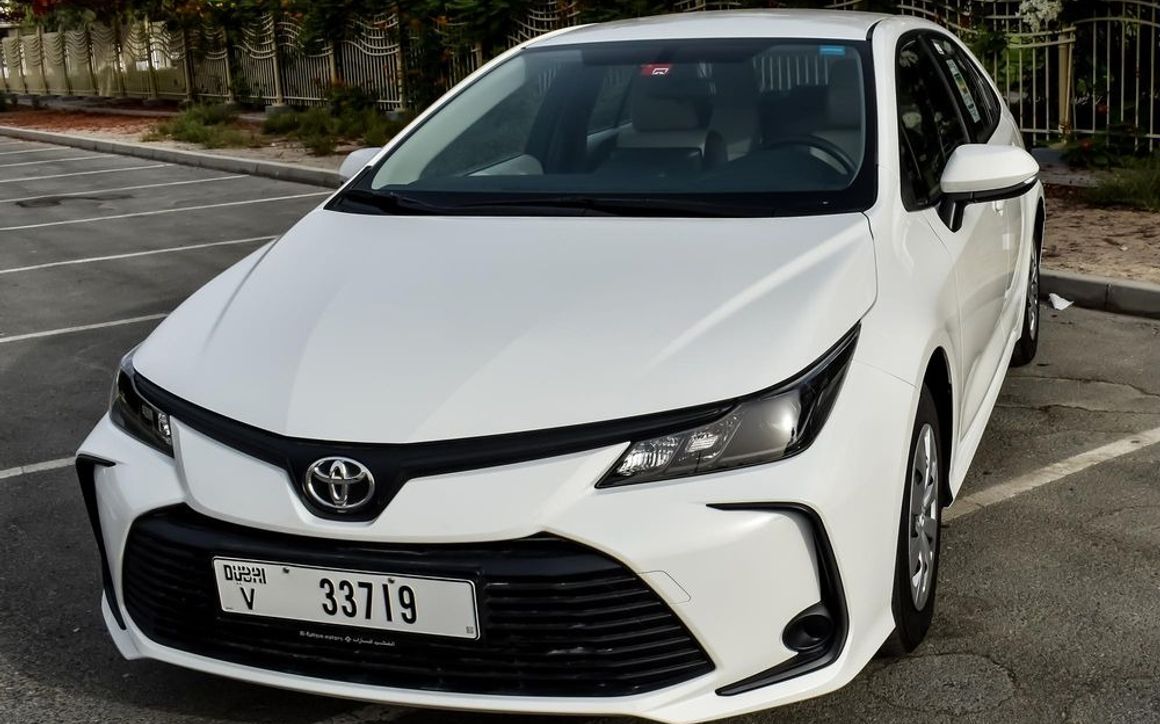 Toyota Corolla STD - image 1