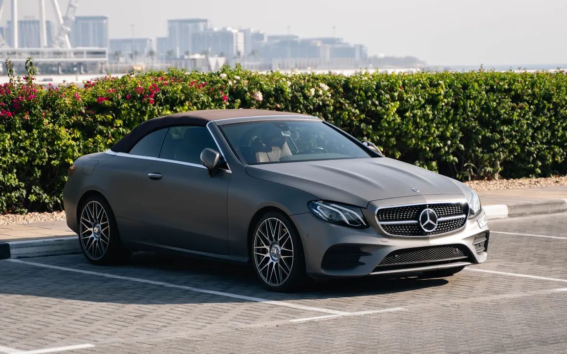 Mercedes E 450 - image 4