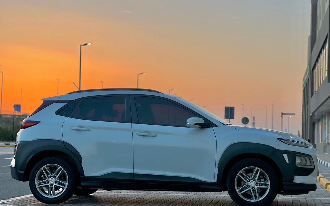 HYUNDAI KONA - image 5