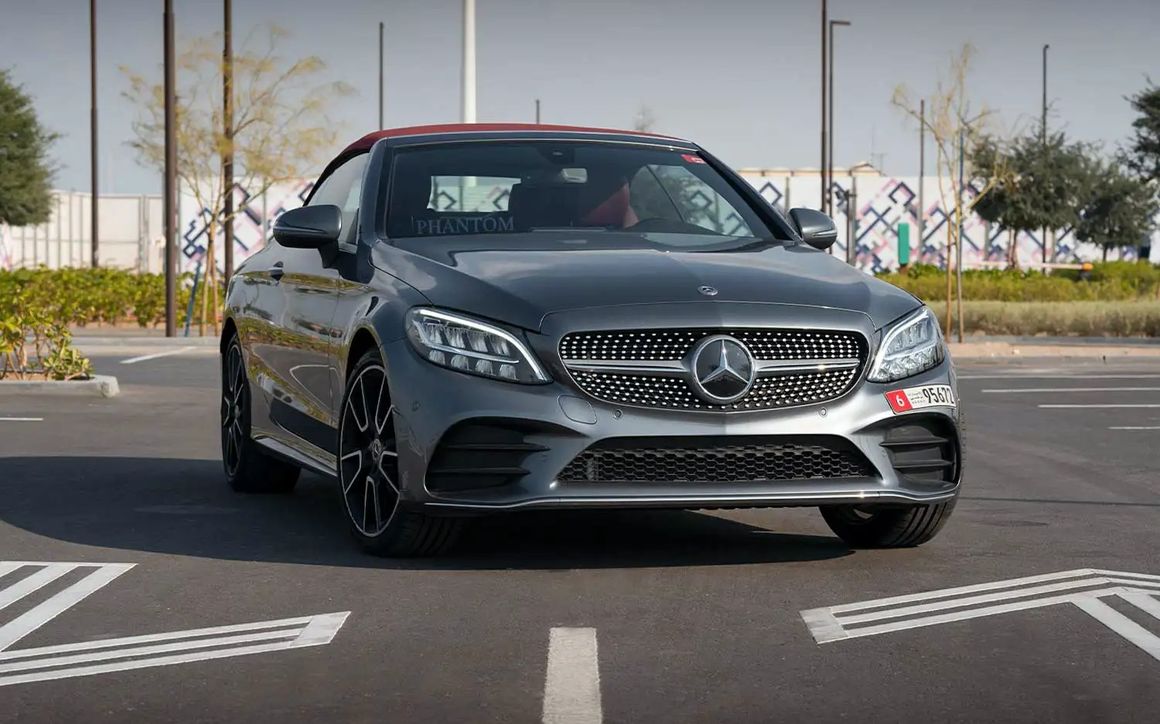 MERCEDES C200 CONVERTIBLE - image 1