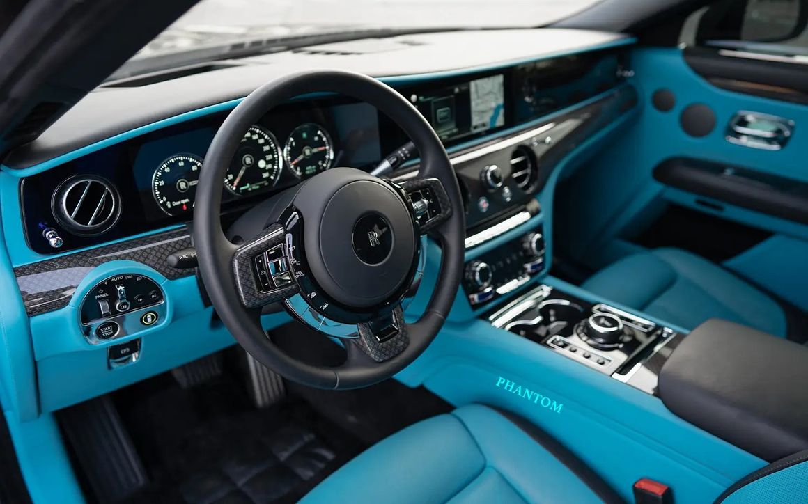 ROLLS ROYCE GHOST BLACK BADGE - image 11