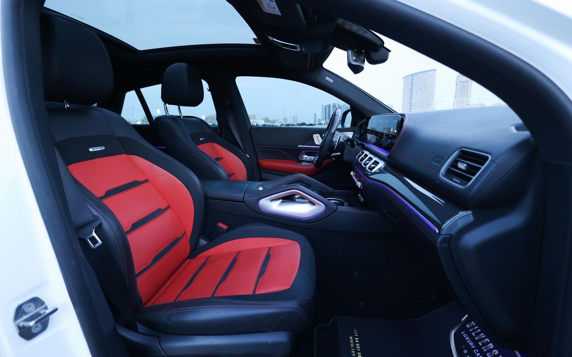 Mercedes Benz GLE 53 Coupe White - image 10