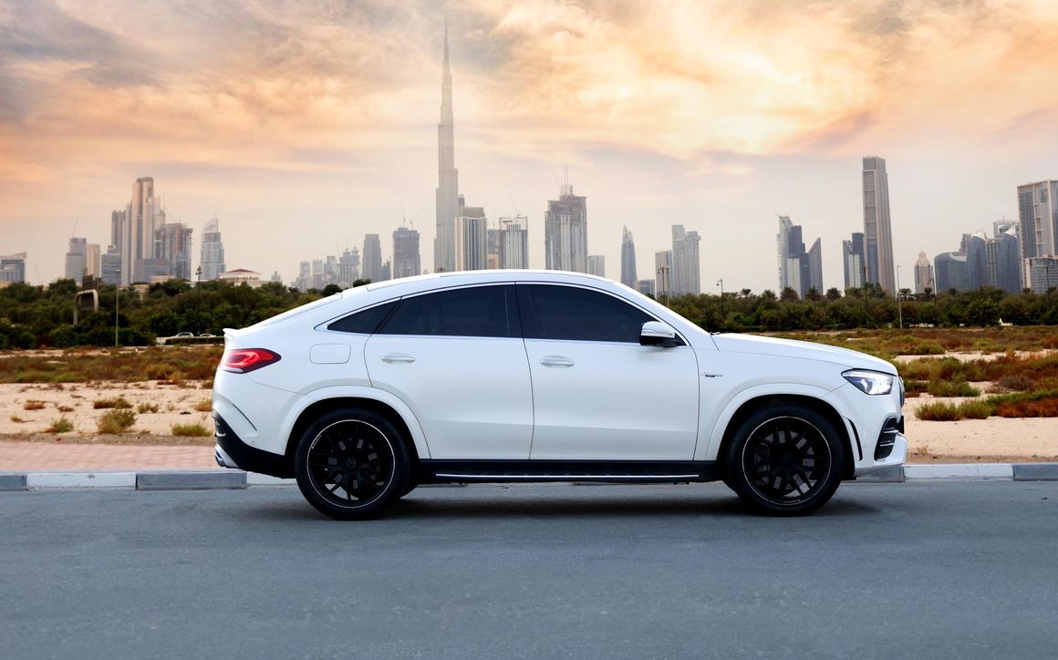 Mercedes Benz GLE 53 Coupe White - image 2