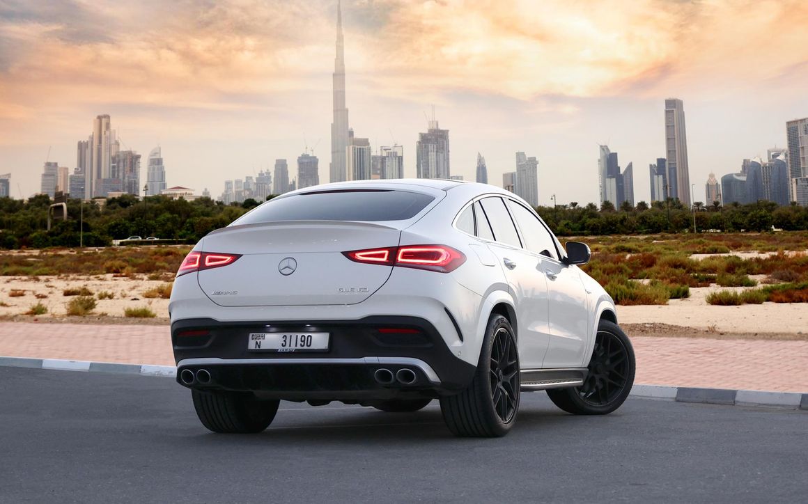 Mercedes Benz GLE 53 Coupe White - image 7