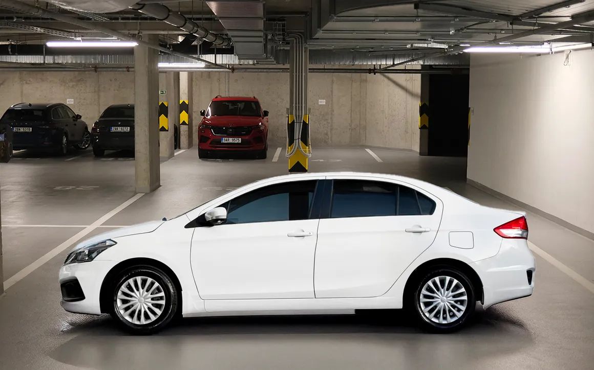 Suzuki Ciaz 1.5L - image 2