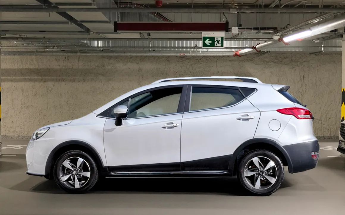 JAC S3+ 1.6L INTEL LUXURY - image 2