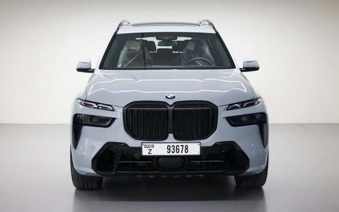 BMW X7  - image 3