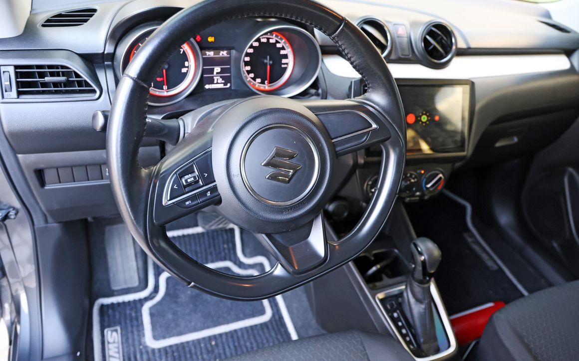 SUZUKI SWIFT - image 11
