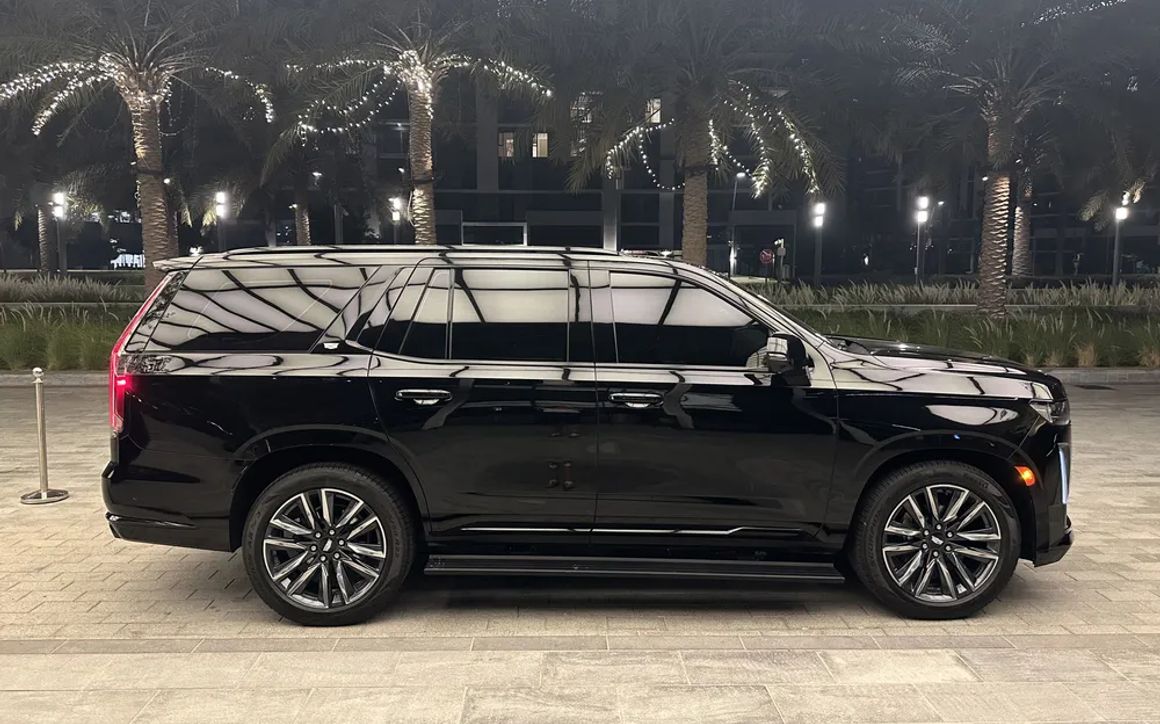 Cadillac Escalade - image 5