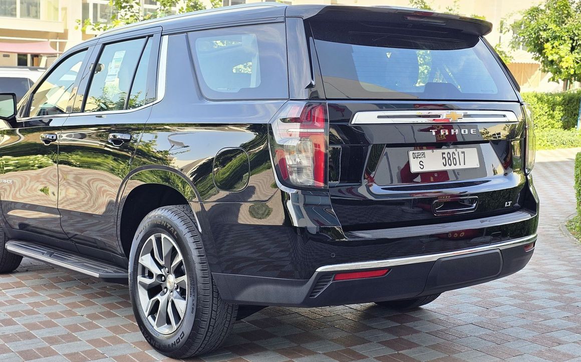 CHEVROLET TAHOE - image 5