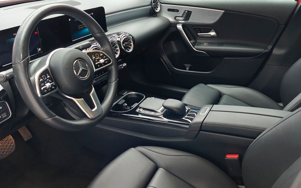 MERCEDES A220 - image 7