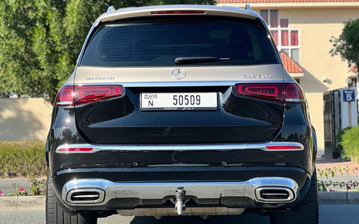 MERCEDES GLS 600 - image 6