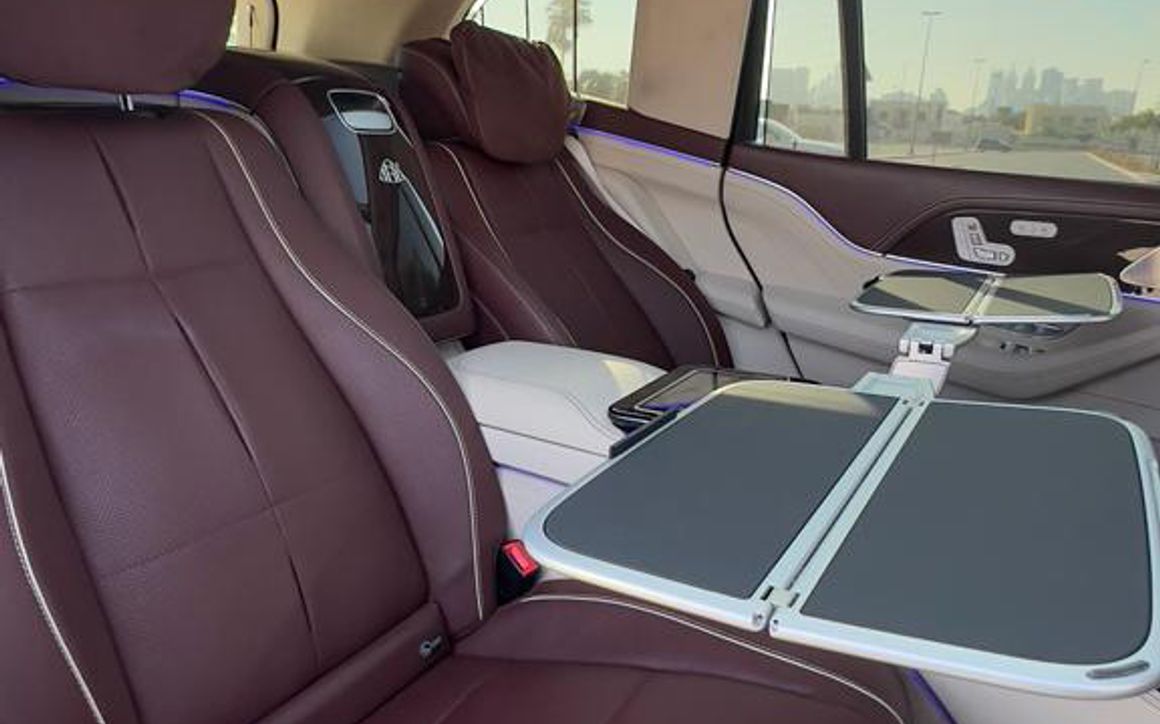 MERCEDES GLS 600 - image 14