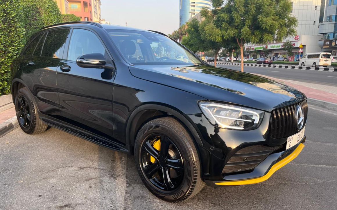 Mercedes GLC300 - image 5