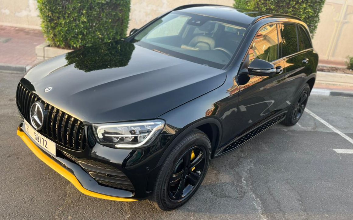 Mercedes GLC300 - image 4