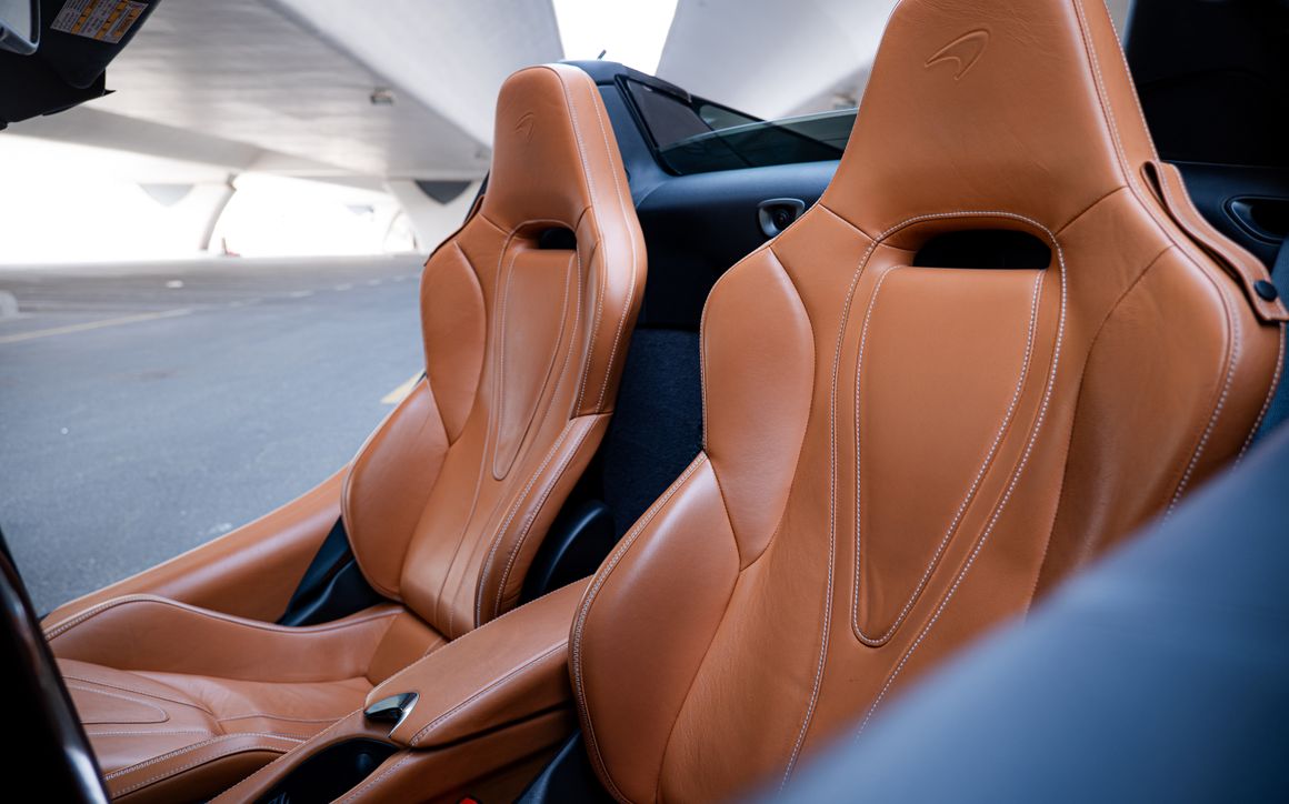Mclaren 720S Spyder - image 10