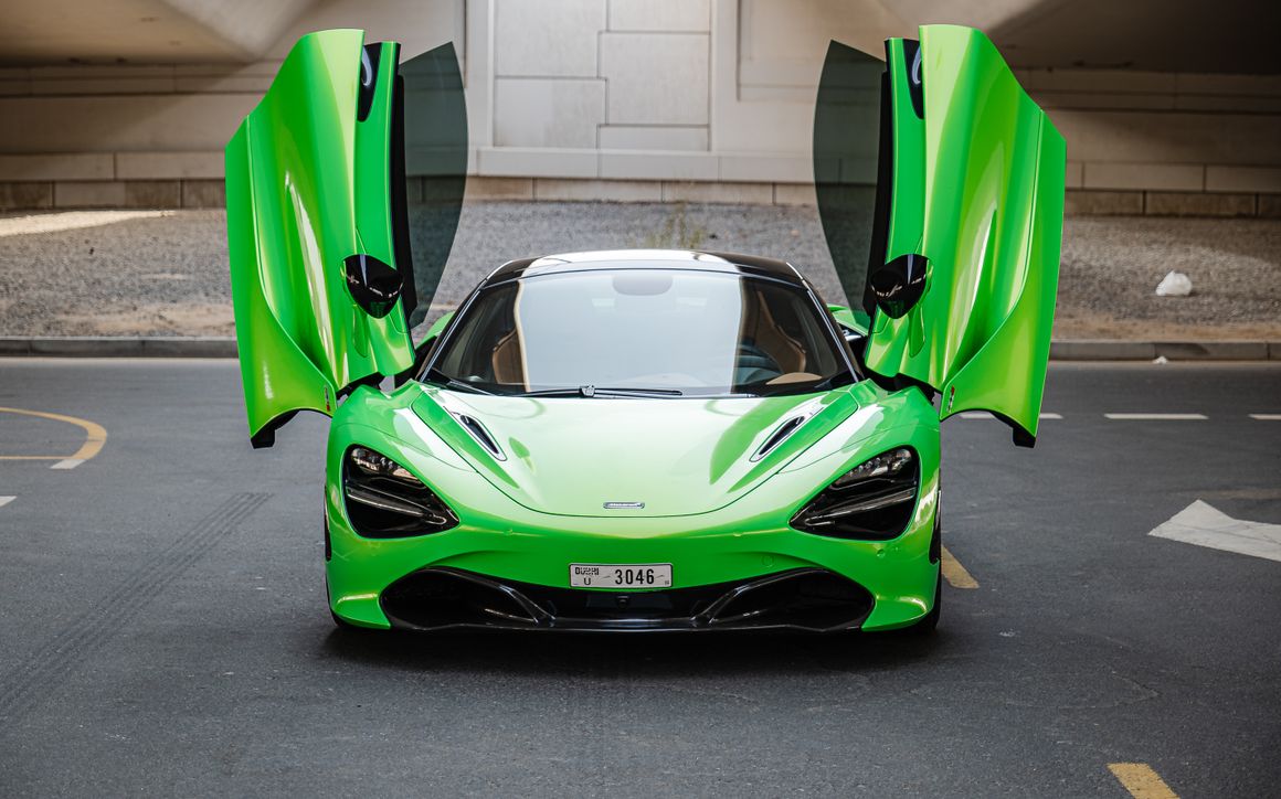 Mclaren 720S Spyder - image 3