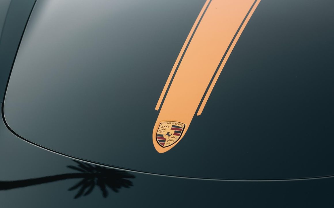 Porsche Boxster 718 Convertible Black - image 12