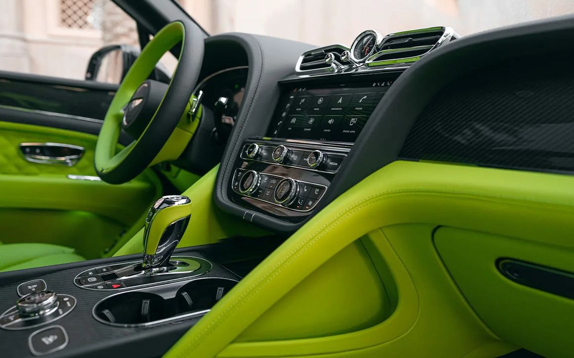 Bentley BENTAYGA - image 7