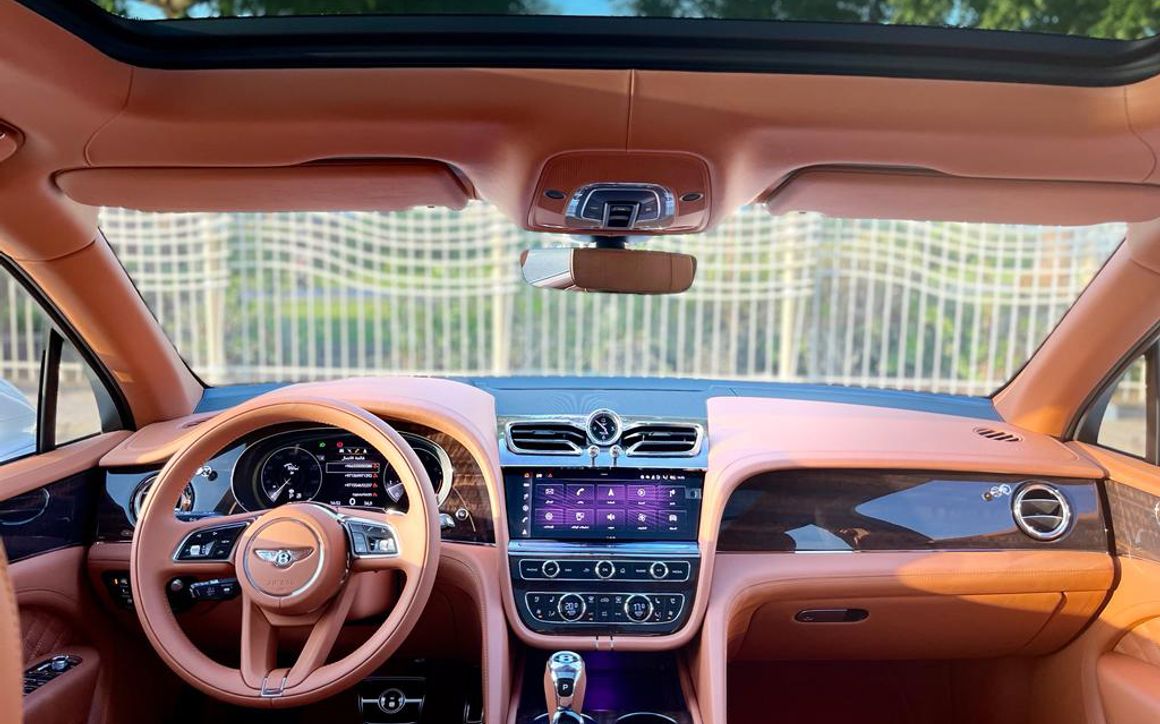 BENTLEY BENTAYGA - image 5