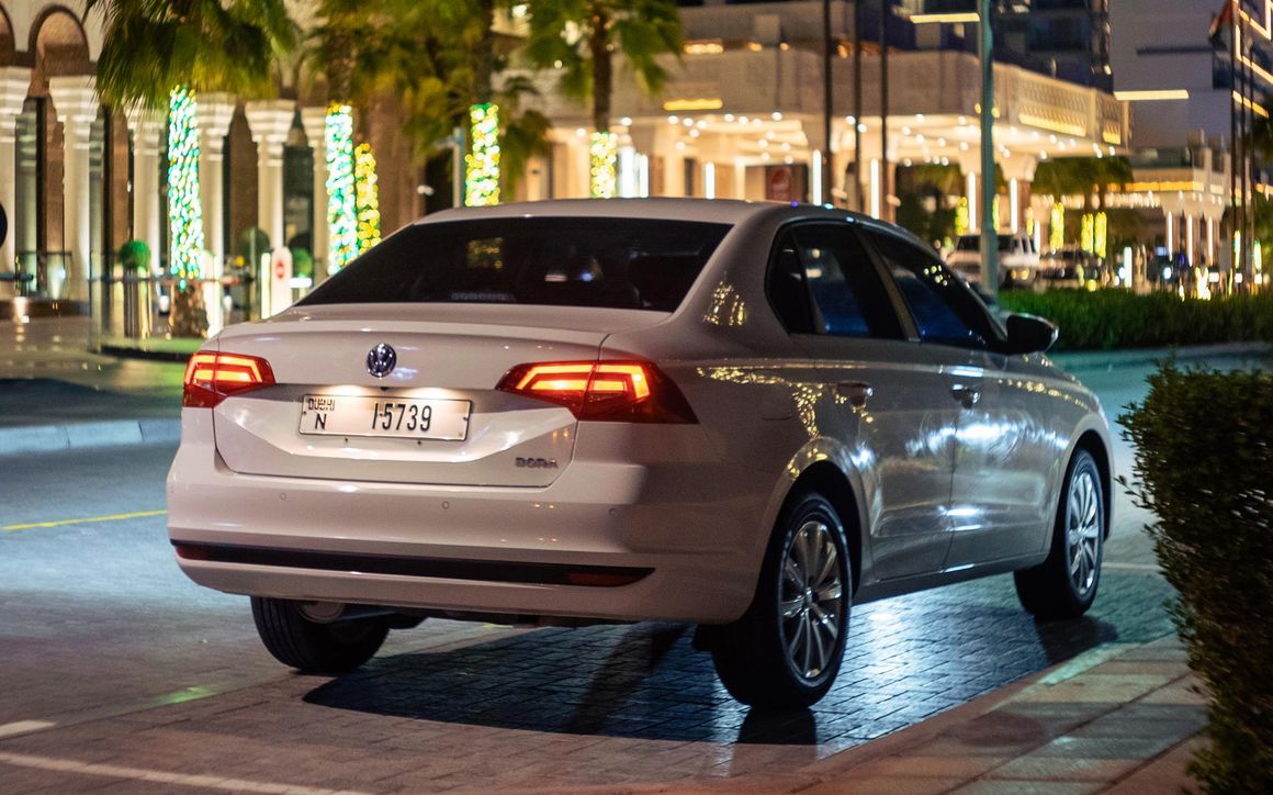 VOLKSWAGEN BORA - image 5