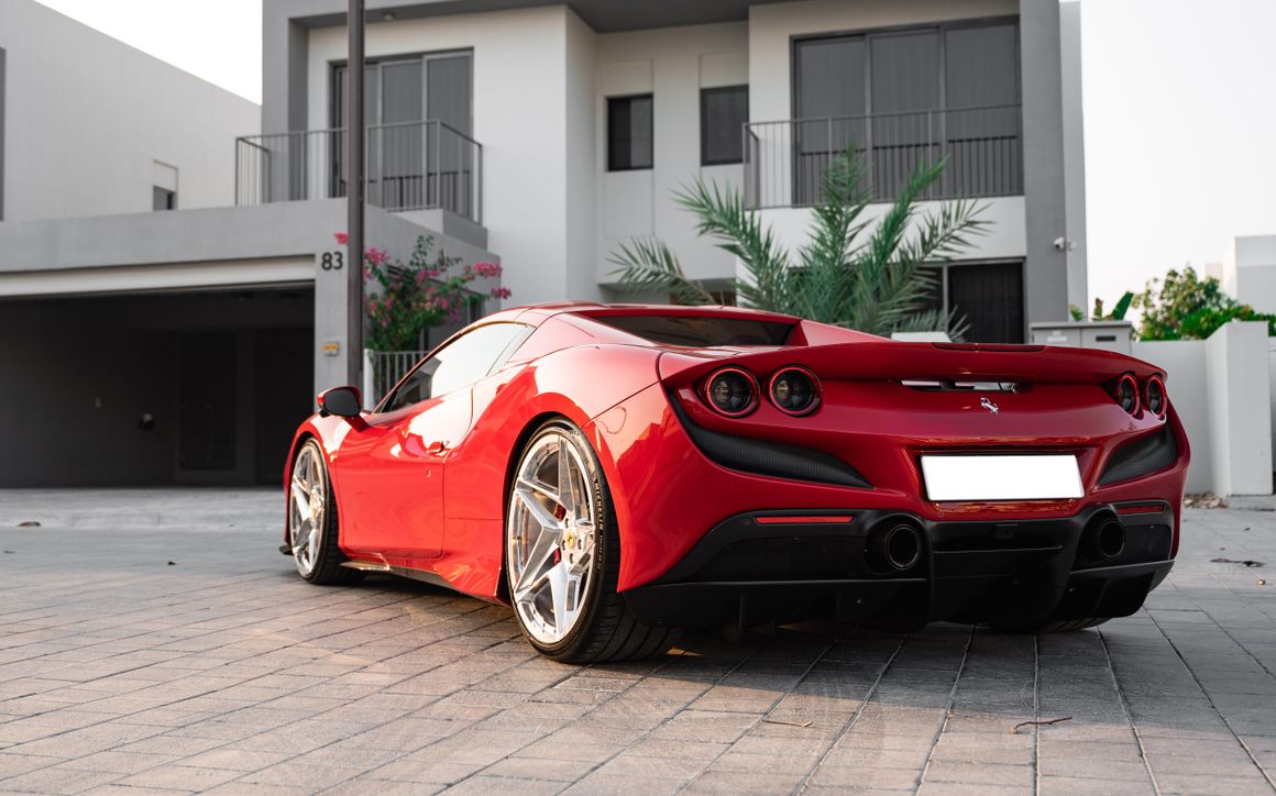 FERRARI F8 SPIDER - image 8
