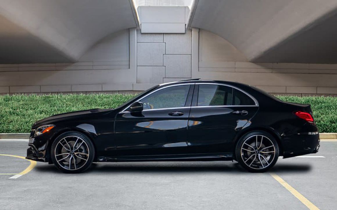 MERCEDES C300 2021 - image 2