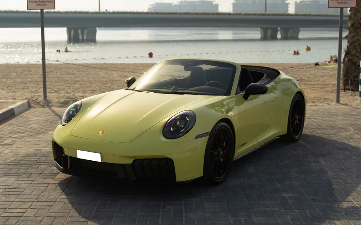 PORSCHE 911 CARRERA GTS - image 1