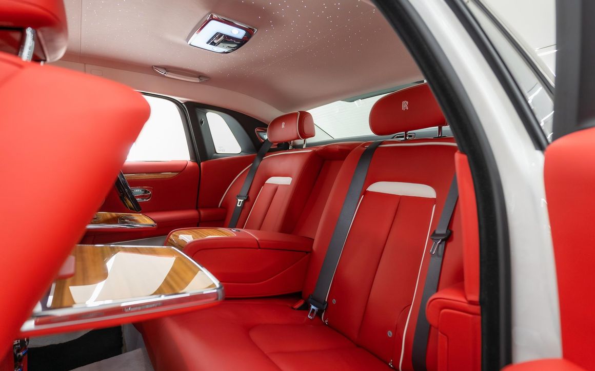 Rolls Royce  GHOST - image 12