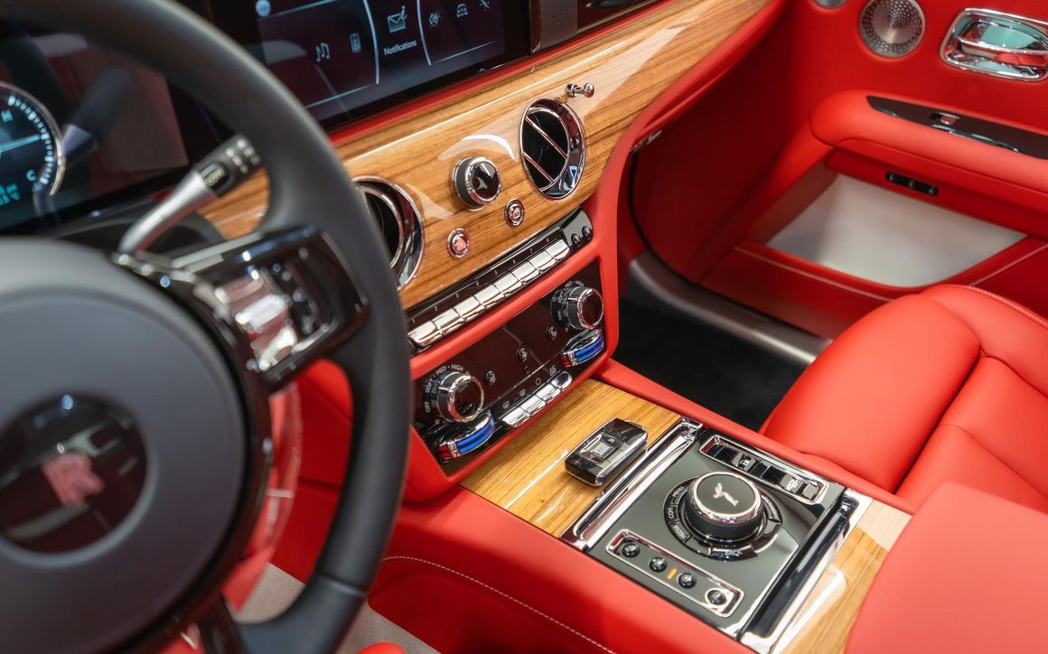 Rolls Royce  GHOST - image 11