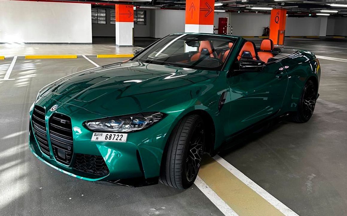 BMW M4 - image 1