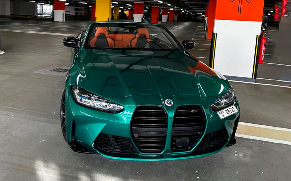 BMW M4 - image 3