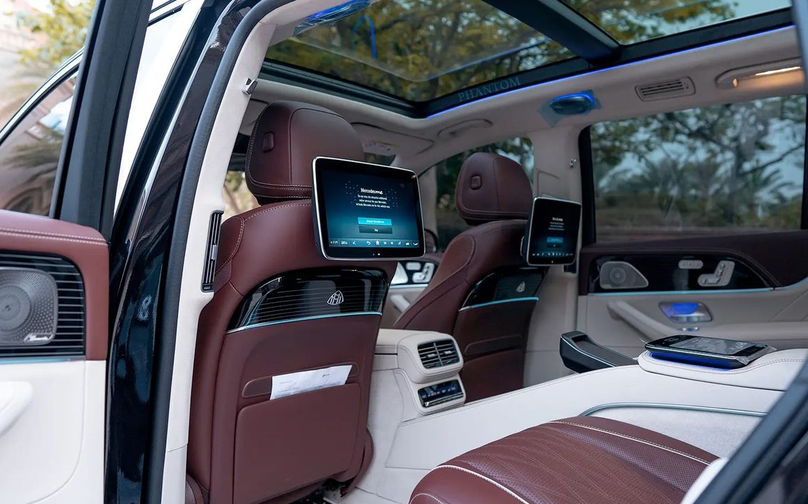 Maybach GLS 600 - image 13