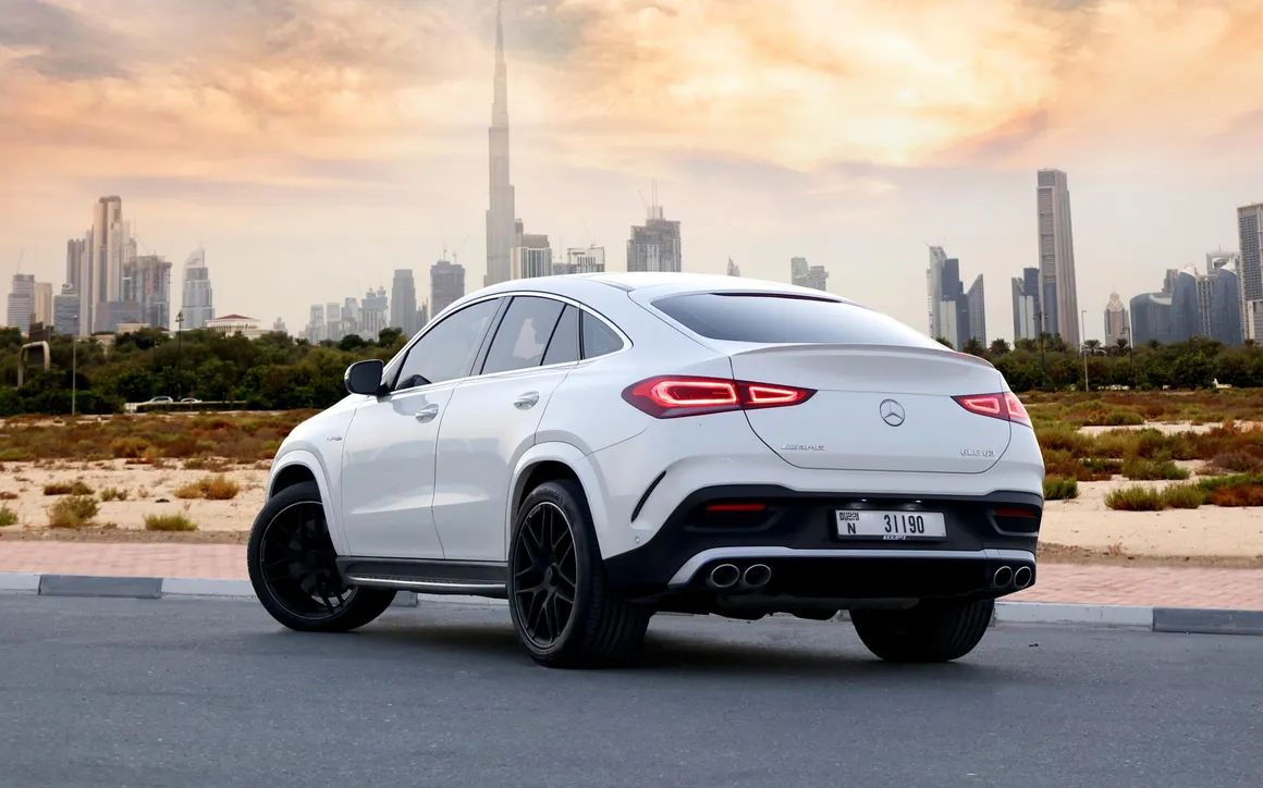 Mercedes Benz GLE 53 Coupe White - image 5